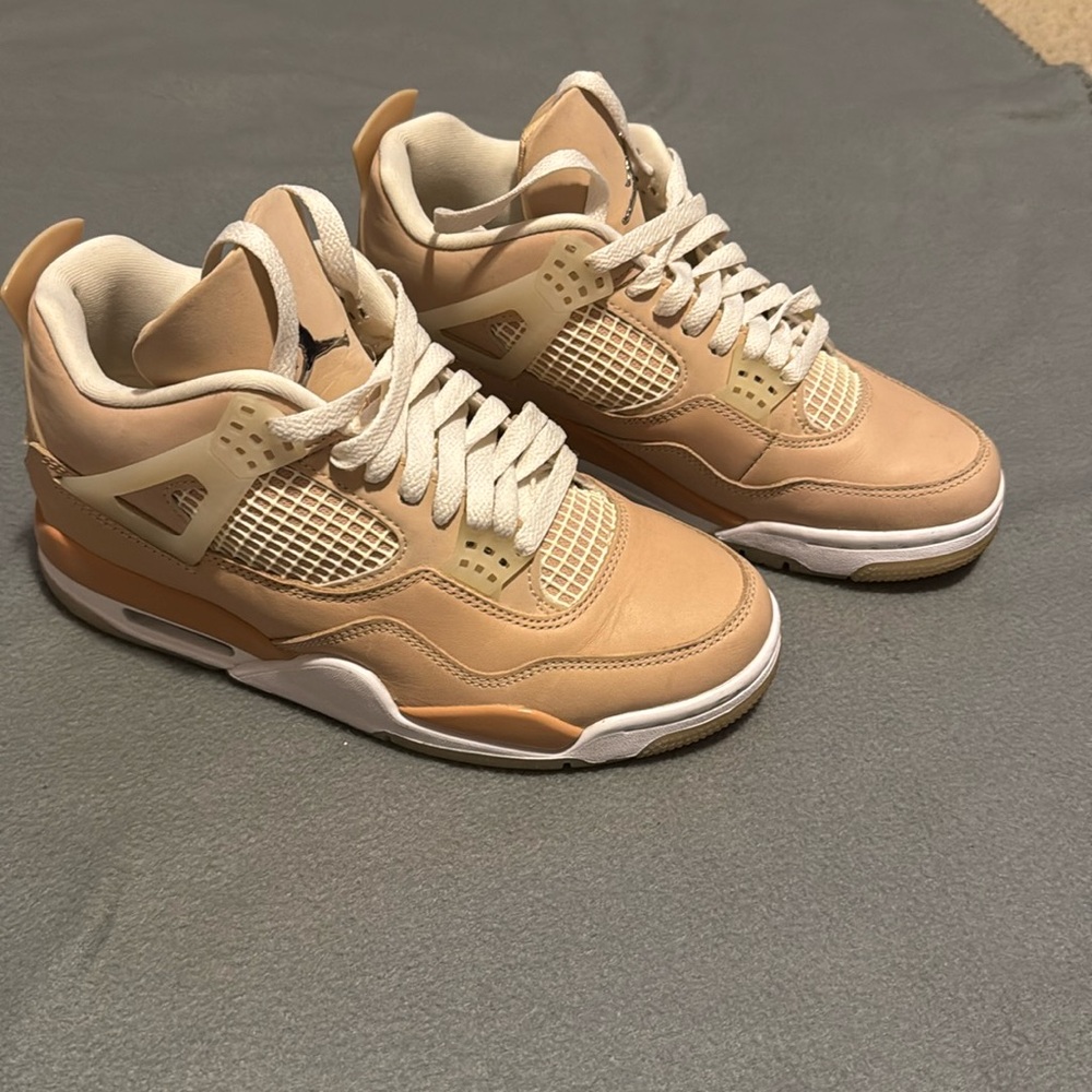 Air Jordan 4 retro “shimmer”
